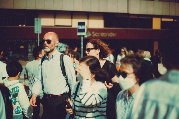 Reinventa tu Hogar: Inspiradoras Formas de Decorar con una Escalera Vintage