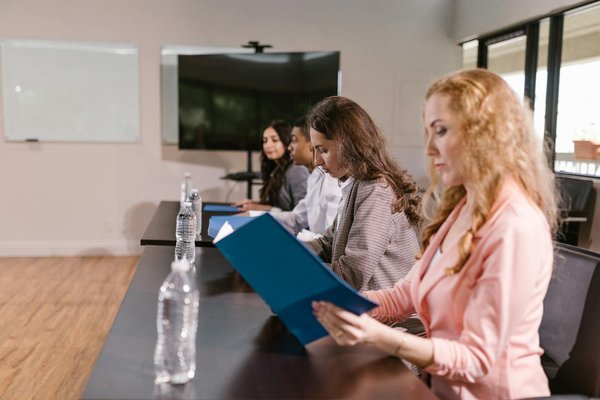 Descubre el secreto para unas papas fritas caseras crujientes sin utilizar freidora.